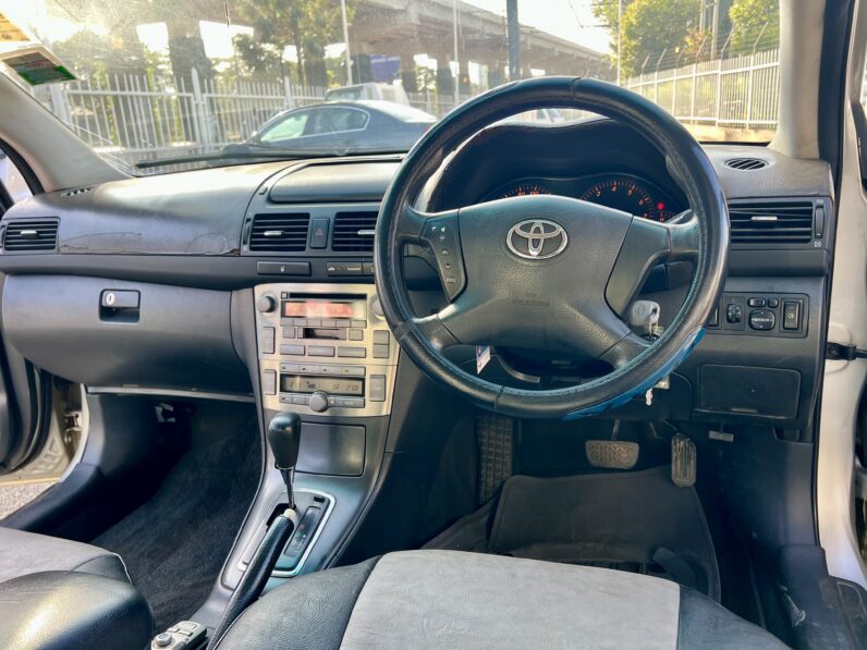 2006 Toyota Avensis